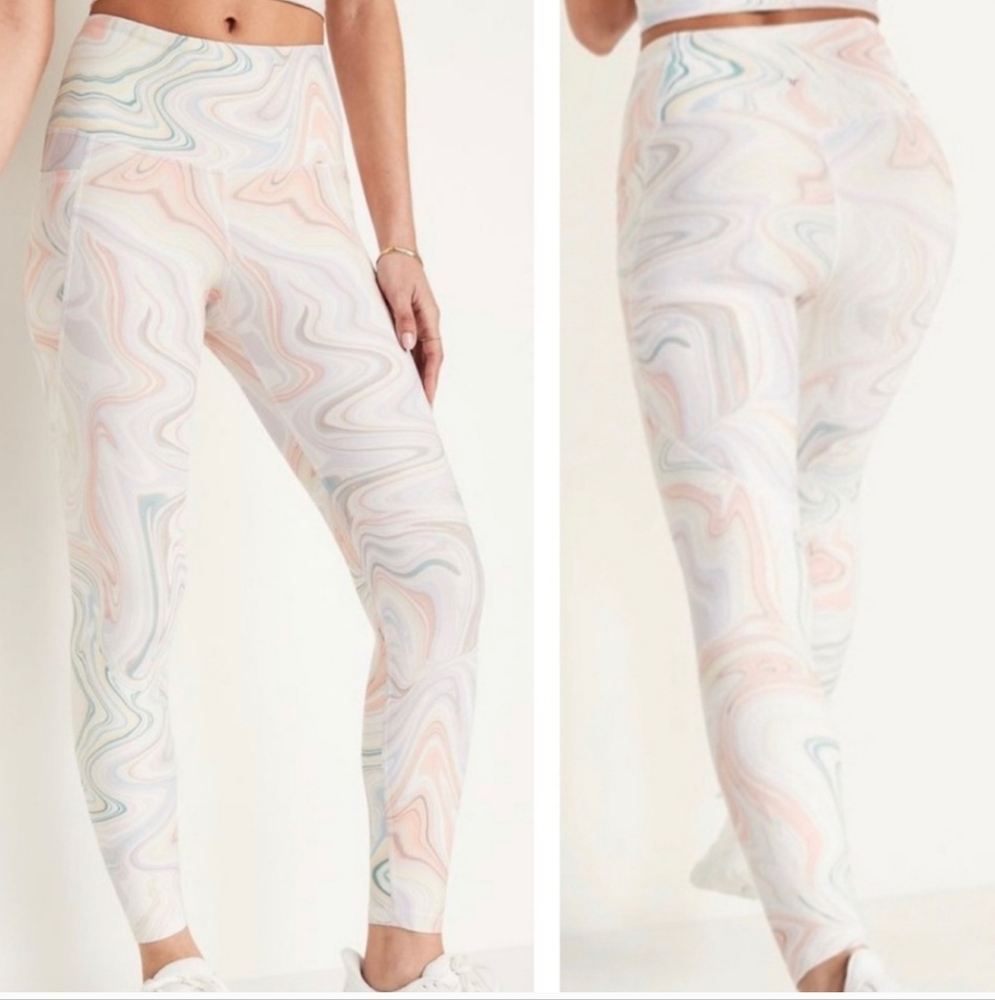 OLD NAVY Women's Swirl Powersoft Go Dry Highrise 7/8 Ankle Leggings SZ S